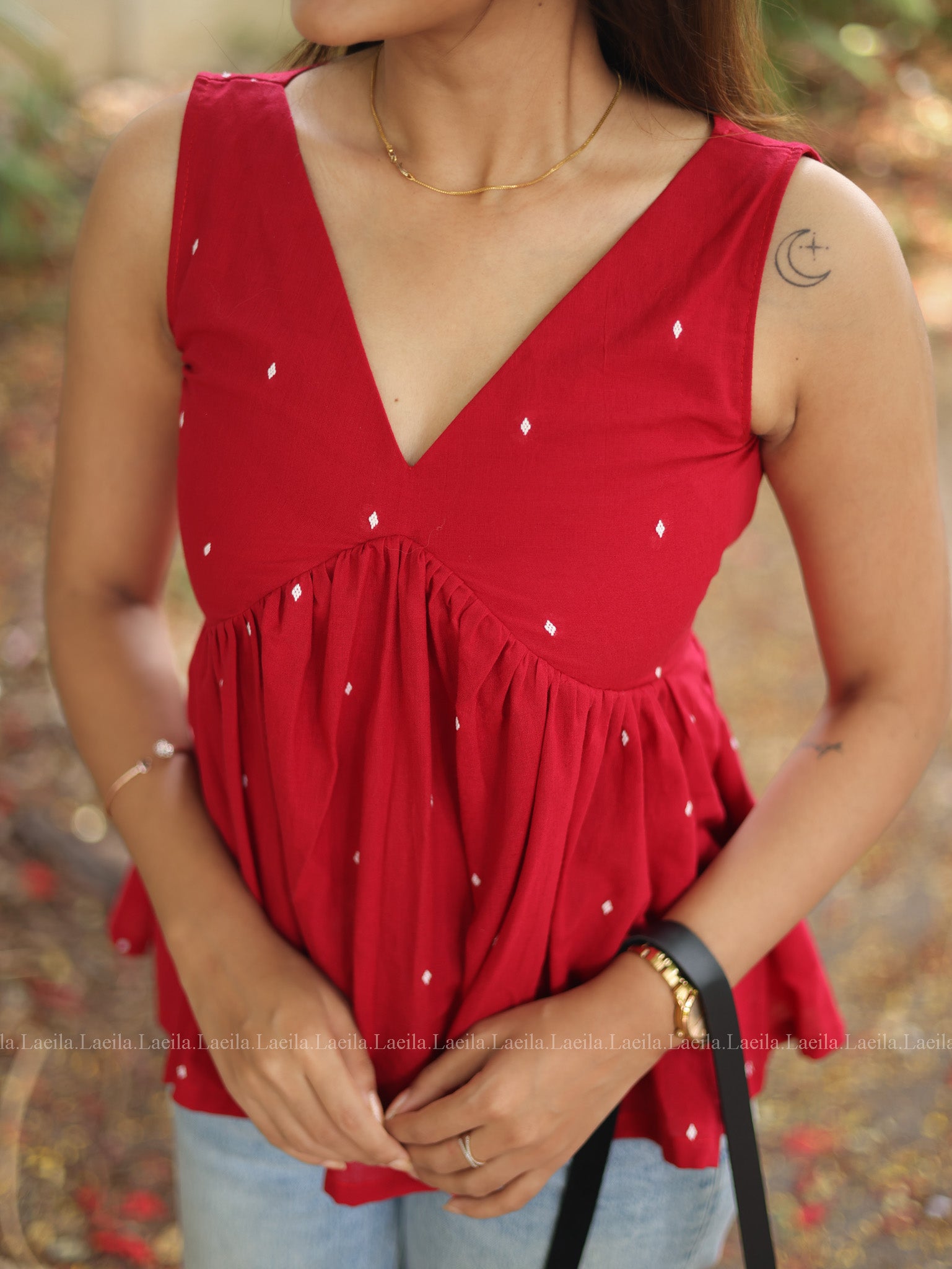 Red Maya Short Top
